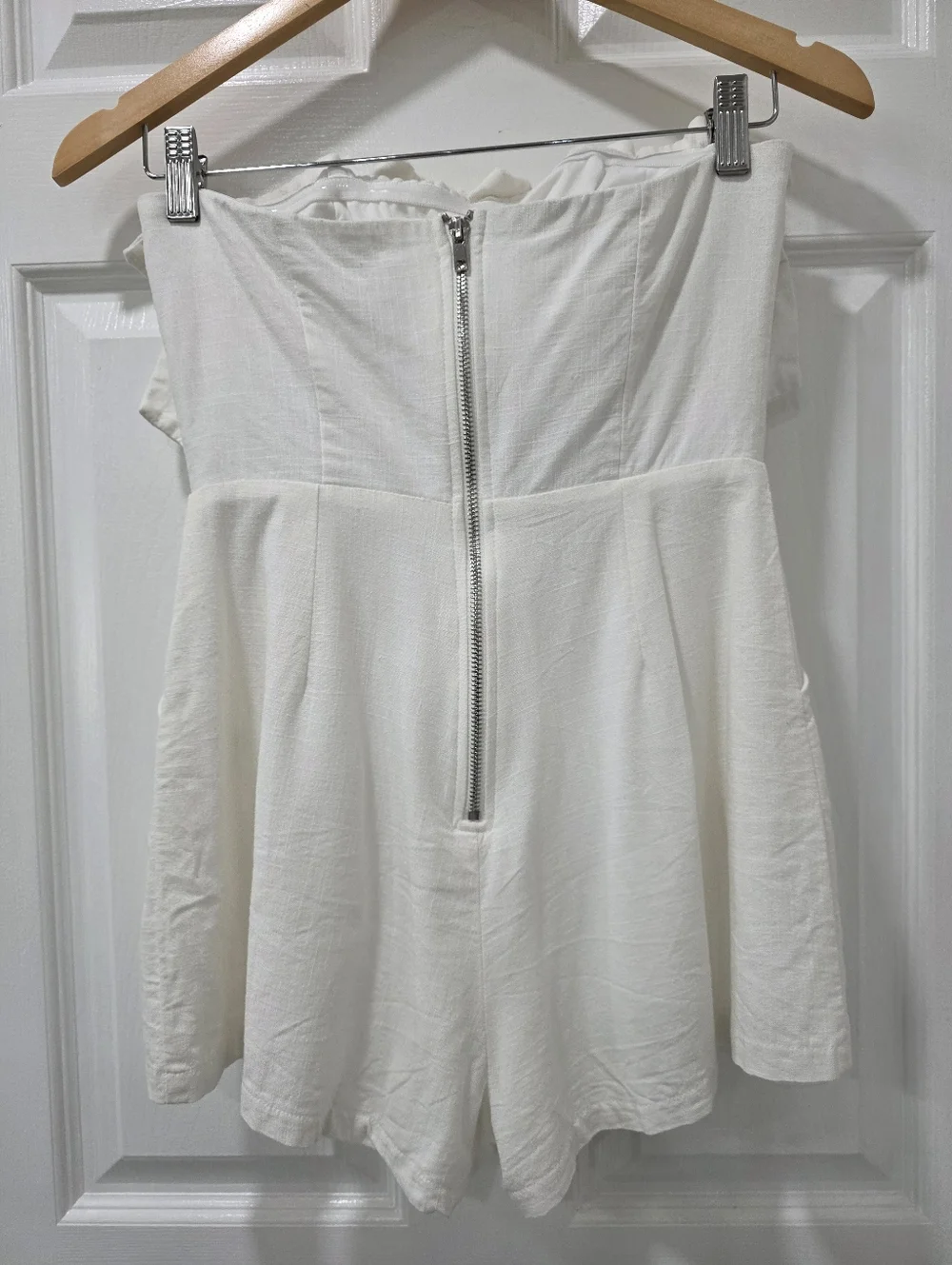 Princess Polly Hunter Mae Strapless Ruched Frill Playsuit Romper White Size 4 - Picture 10 of 16